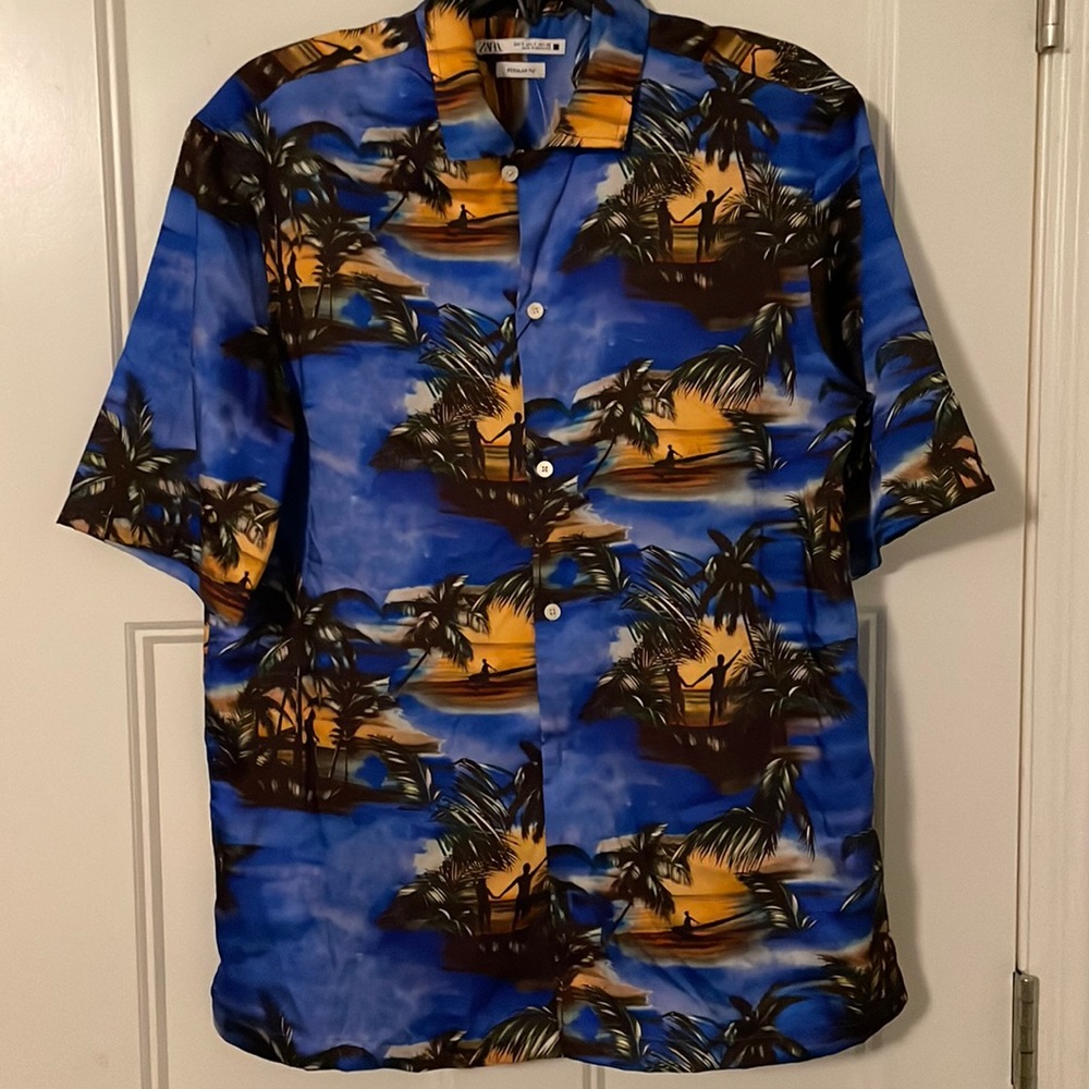Zara Men’s Hawaiian Shirt